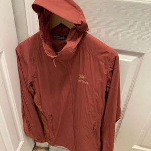 Women’s Arc’teryx SL Atom Hoodie